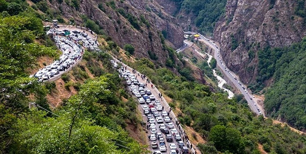 ترافیک سنگین در جاده چالوس/ احتمال اعمال محدودیت ترافیکی